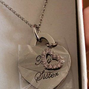 Silver necklace and pedant